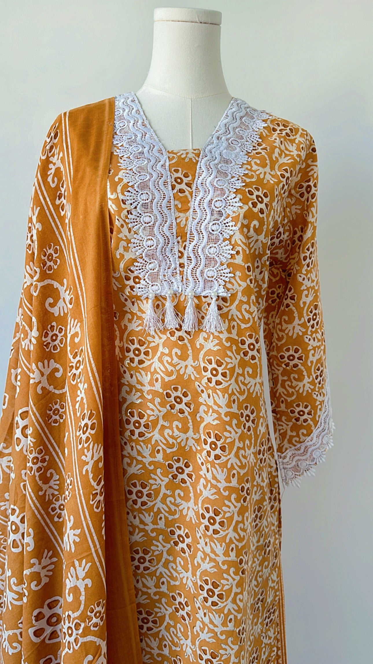 Cotton Lace Suit