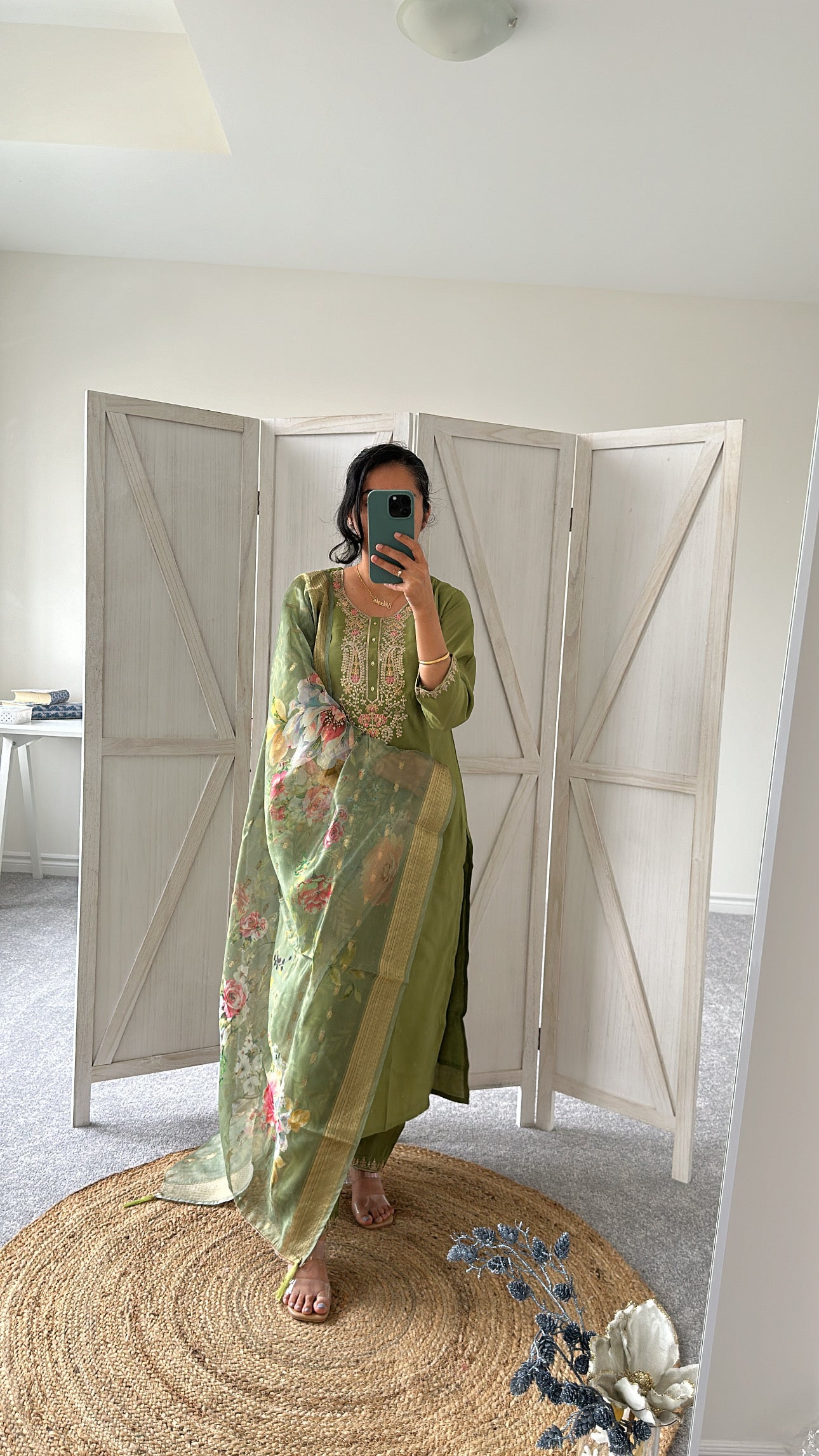 Mehndi Glow Suit