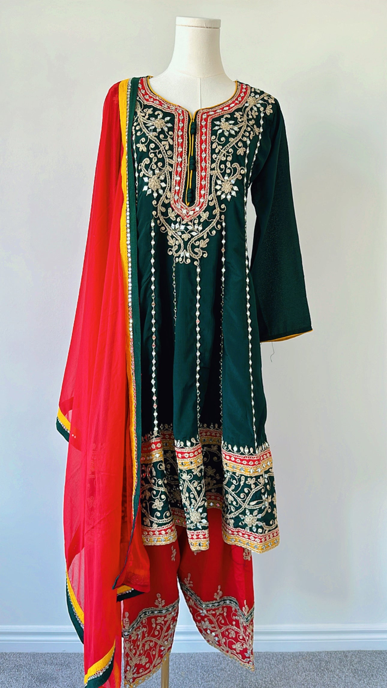 Emerald Ruby Gota Suit