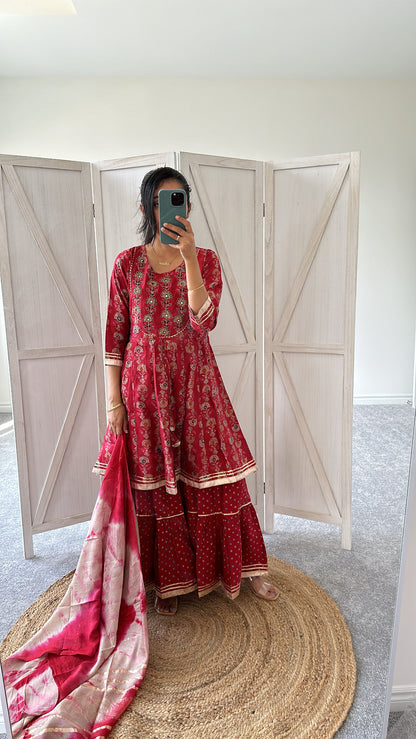 Red Garara Suit