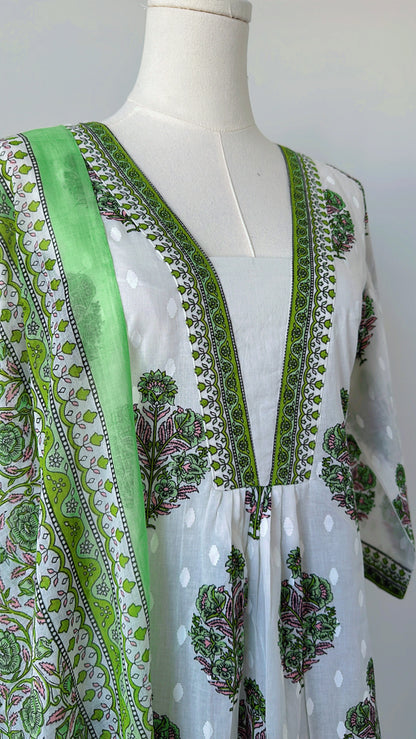 Mughal Butta Suit