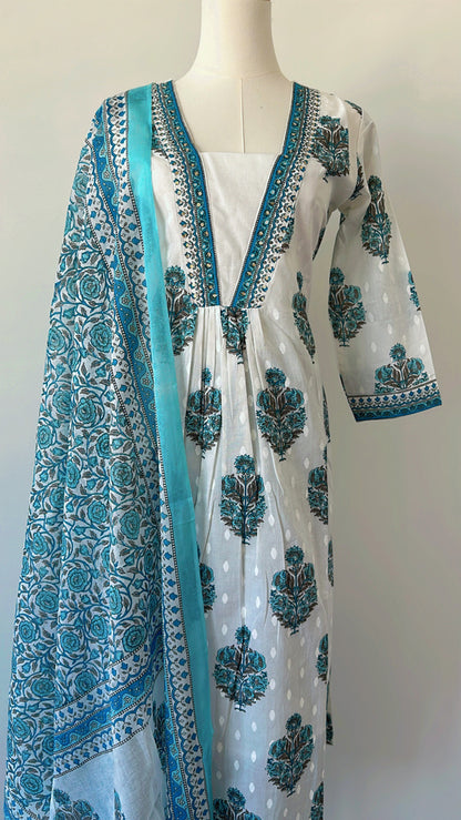 Mughal Butta Suit